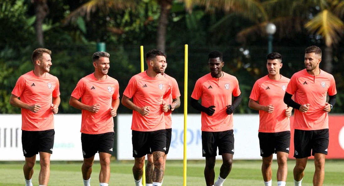 Tấm vé vàng của U17 nữ Việt Nam: bài học nằm ở hai đường tạt bóng Tấm vé vàng của U17 nữ Việt Nam: bài học nằm ở hai đường tạt bóng