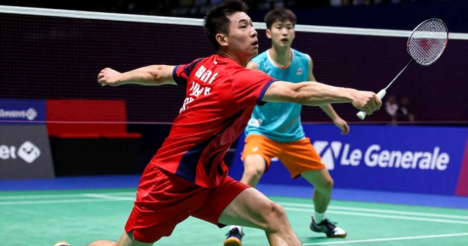 Alwi Farhan Spars With Kento Momota Before Asian Games 2026: Reading a Training Session Through Data and Silence Alwi Farhan Spars With Kento Momota Before Asian Games 2026: Reading a Training Session Through Data and Silence