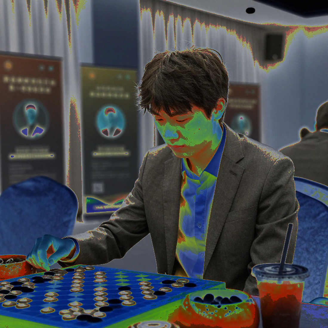 ChessBase Magazine #225: Gói huấn luyện rộng, không phải lời hứa lý thuyết mới