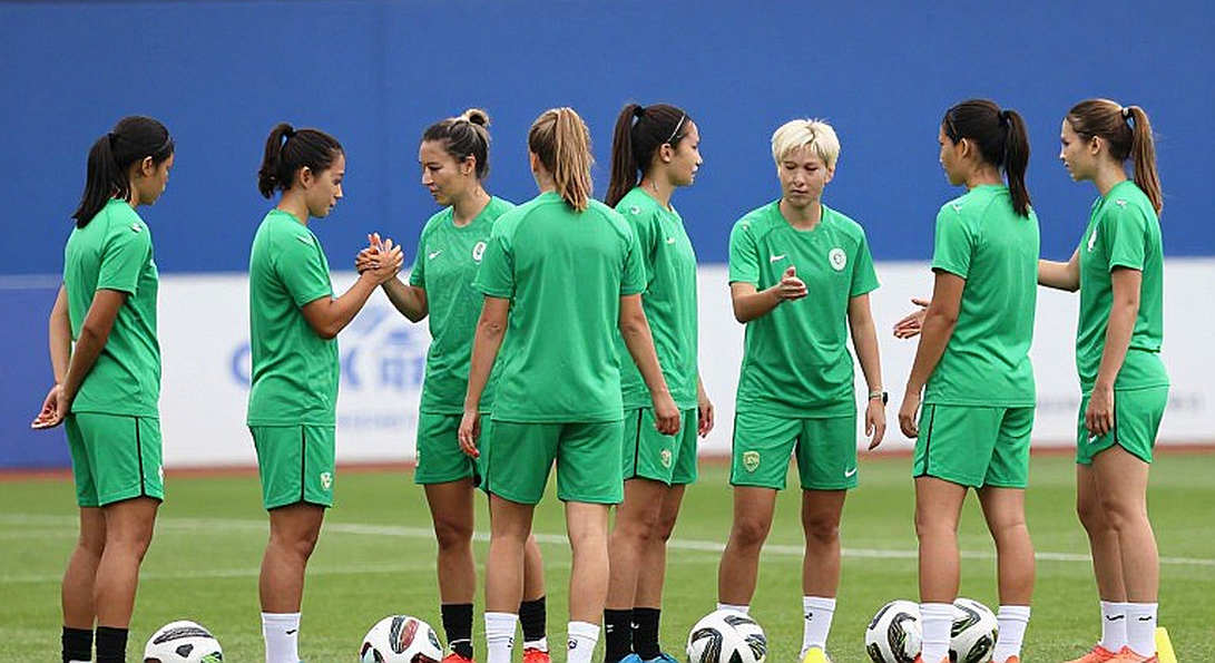 Joshua Baker: ba lần khoác áo U-20 Hong Kong và khoảng trống dữ liệu trước cửa Indonesia U-20