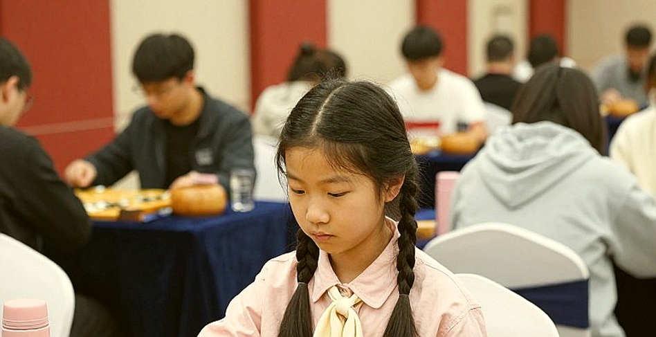 Ấn Độ sau HCV Olympiad: Khi một câu khen của huấn luyện viên trở thành mệnh đề cần kiểm chứng