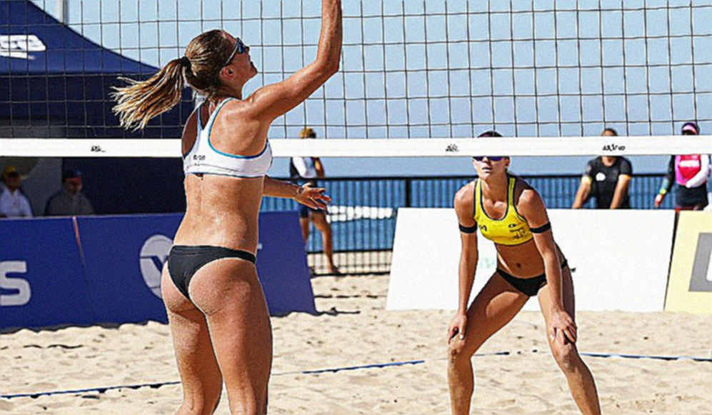 Ba mươi năm danh hiệu MOP bóng chuyền nữ NCAA: tấm bảng vàng mà người ta đọc sai từ dòng đầu