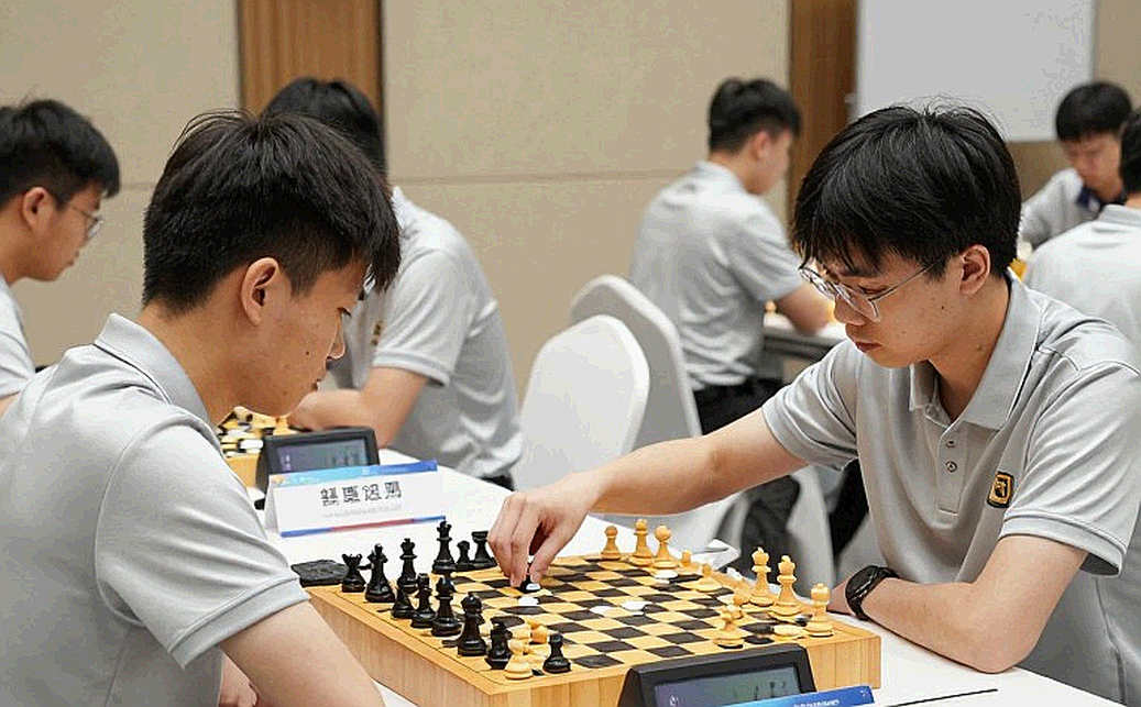5.e5 và bóng ma Sveshnikov: Khai cuộc 'dễ học, nhiều bẫy' dưới lăng kính dữ liệu